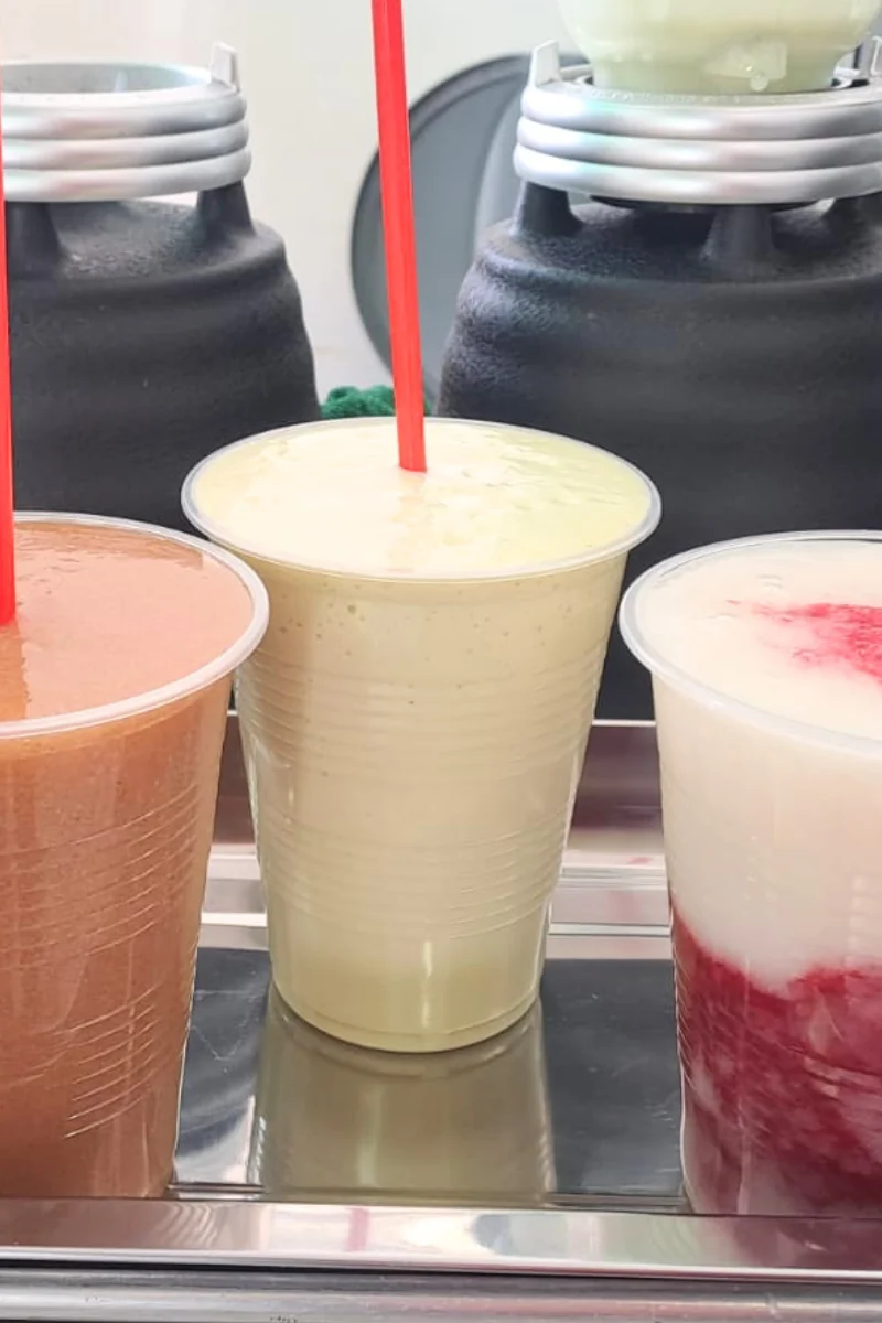 Jugos Naturales Variados